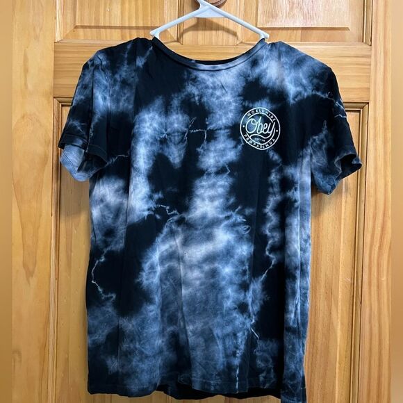 Obey Tops - Obey propaganda worldwide 1989 women’s size S super soft blue tie dye t shirt